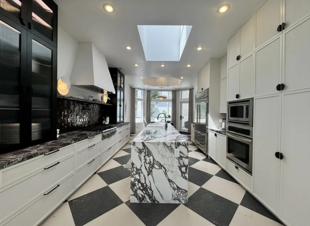 70710 Frank Sinatra Drive Rancho Mirage, CA 92270