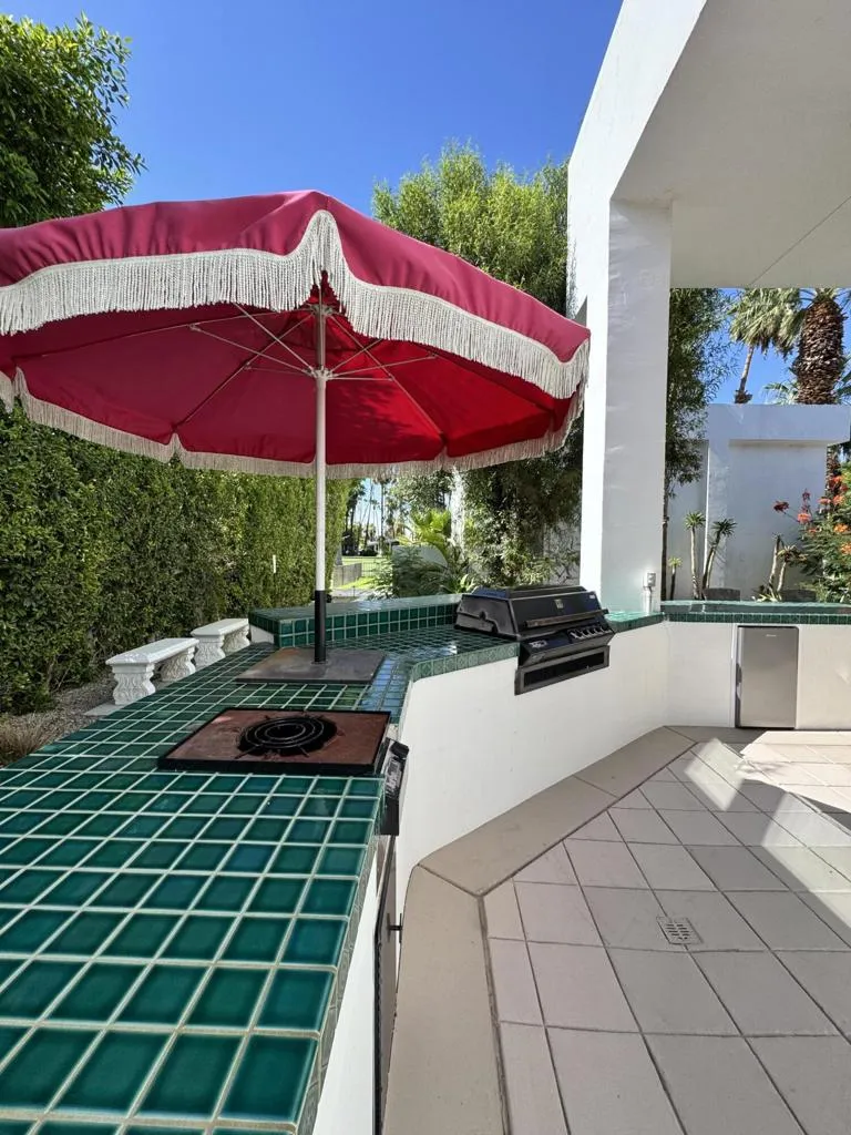 70710 Frank Sinatra Drive Rancho Mirage, CA 92270