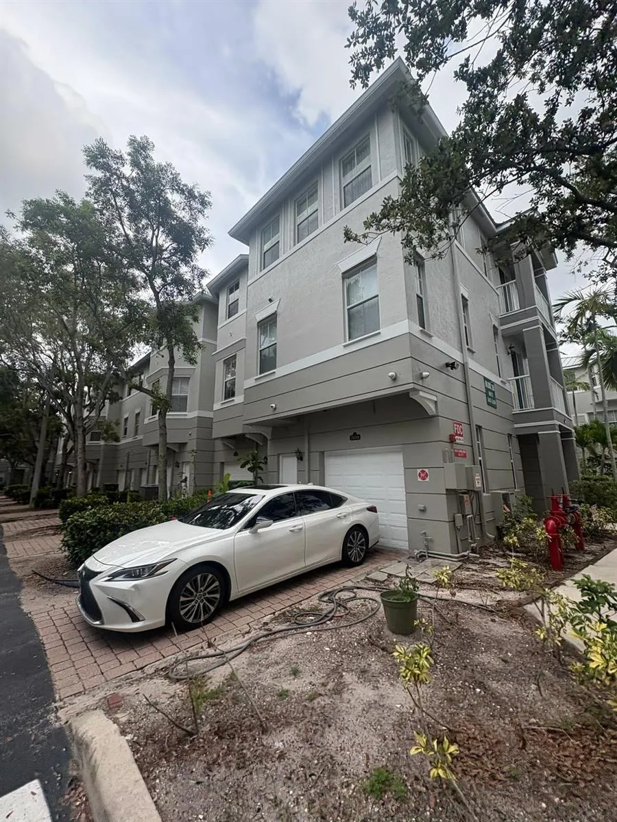 3608 Shoma Drive Royal Palm Beach, FL 33414