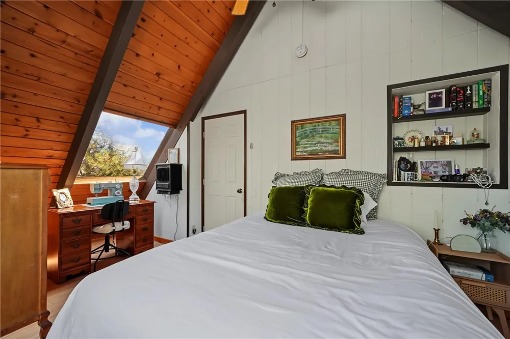 14533 Voltaire Frazier Park, CA 93225