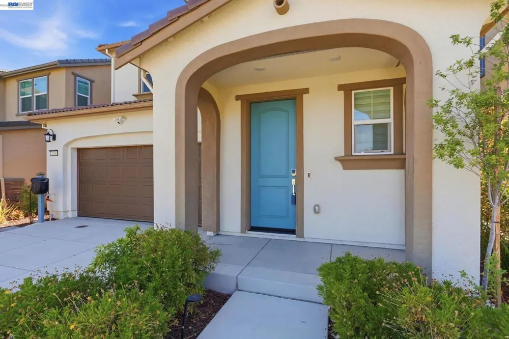7149 Diamond Ave Tracy, CA 95377