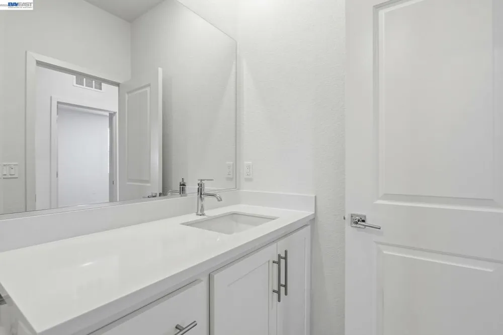 7149 Diamond Ave Tracy, CA 95377