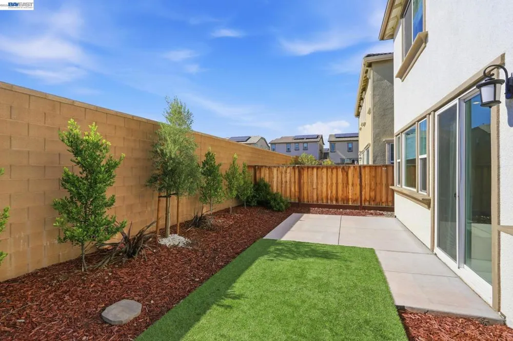 7149 Diamond Ave Tracy, CA 95377