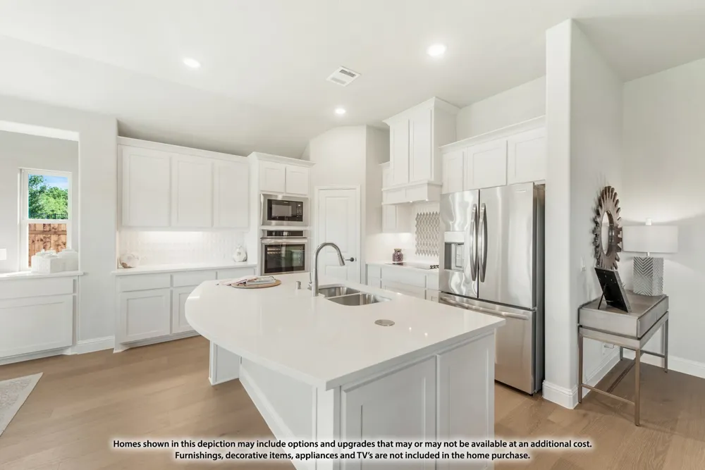 552 Hearthstone Boulevard Red Oak, TX 75154