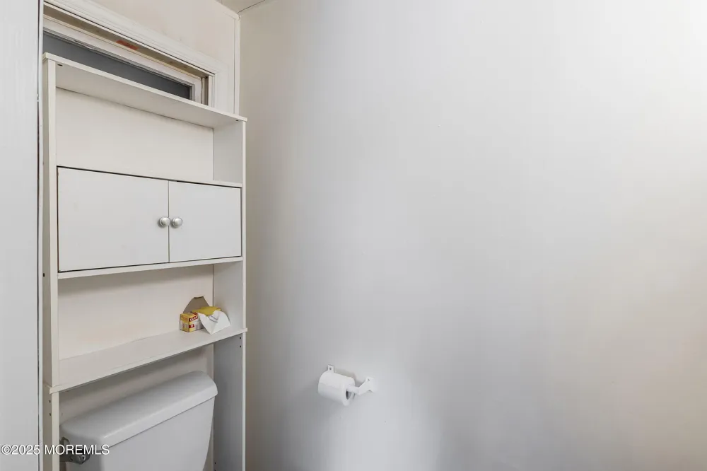 14 Hawkins Way Waretown, NJ 08758