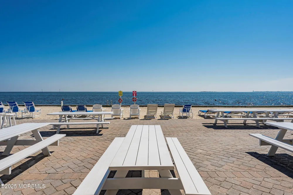 14 Hawkins Way Waretown, NJ 08758