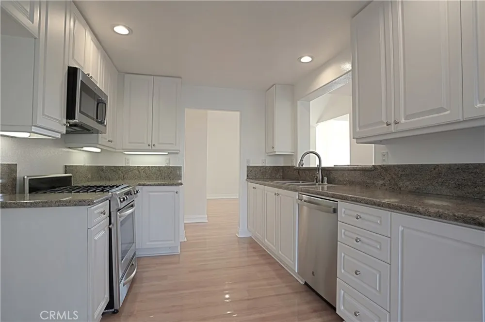 16 Savona Court Newport Coast, CA 92657