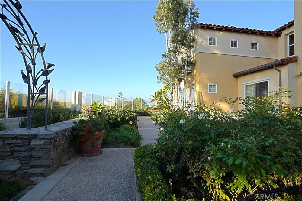 16 Savona Court Newport Coast, CA 92657