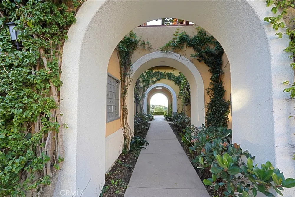 16 Savona Court Newport Coast, CA 92657