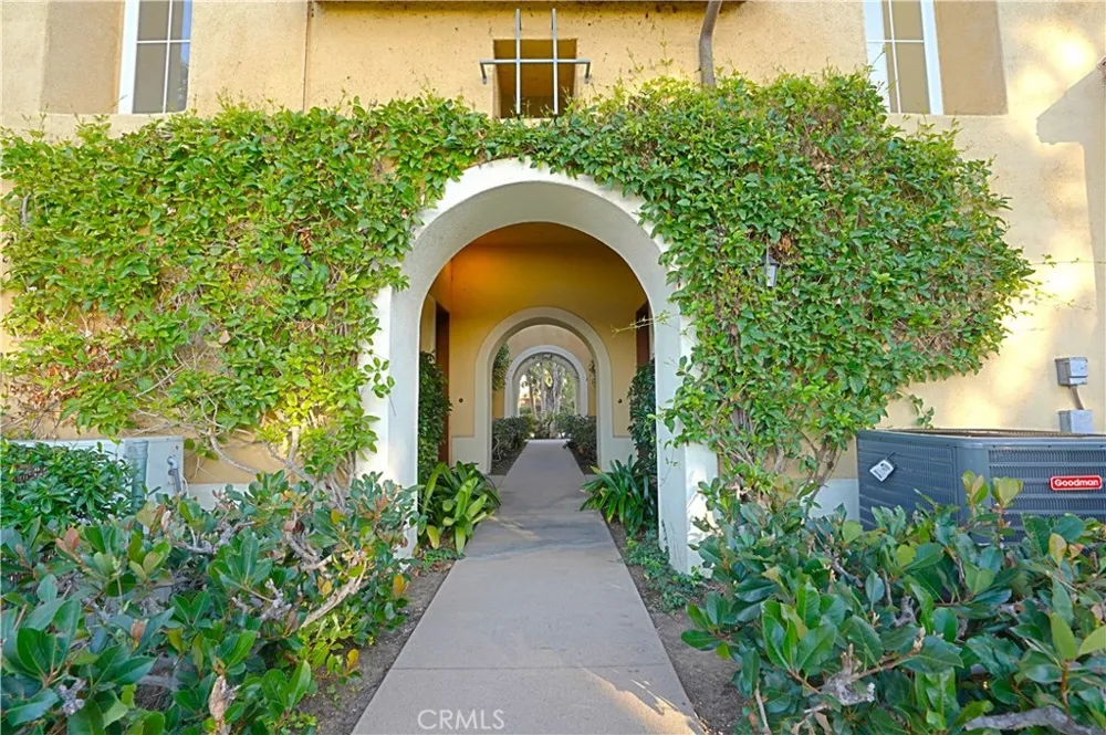 16 Savona Court Newport Coast, CA 92657