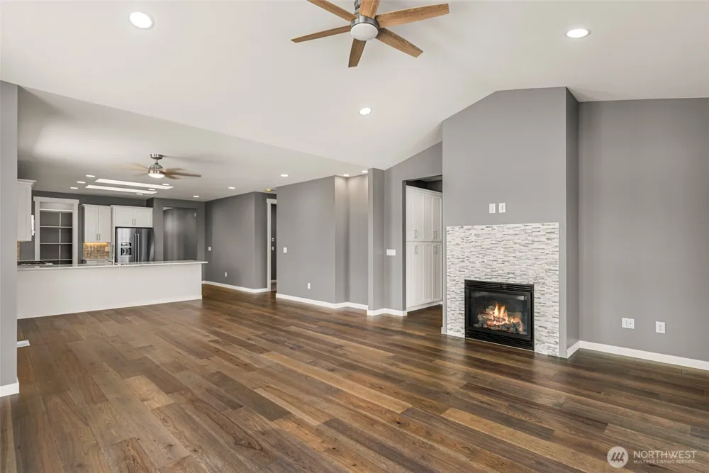 3240 NW Brianna Avenue East Wenatchee, WA 98802