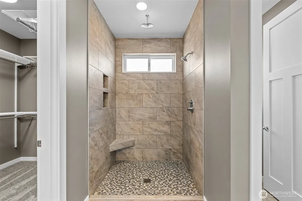 3240 NW Brianna Avenue East Wenatchee, WA 98802