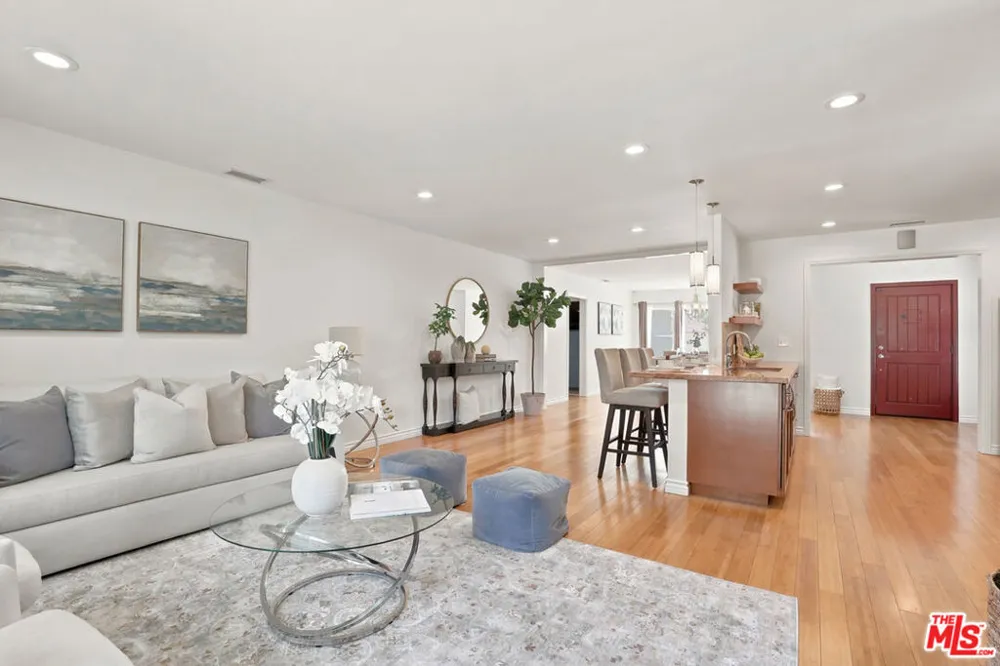 11521 Patom Drive Culver City, CA 90230