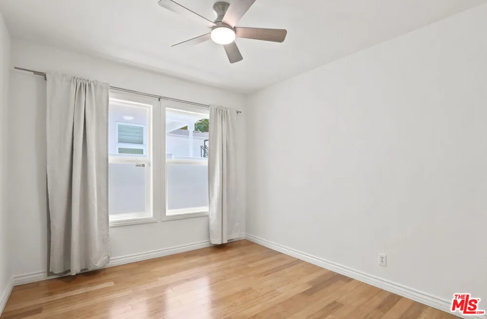 11521 Patom Drive Culver City, CA 90230