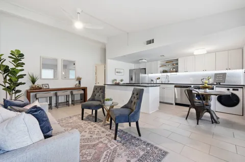 5601 Woodrow Avenue #3-113