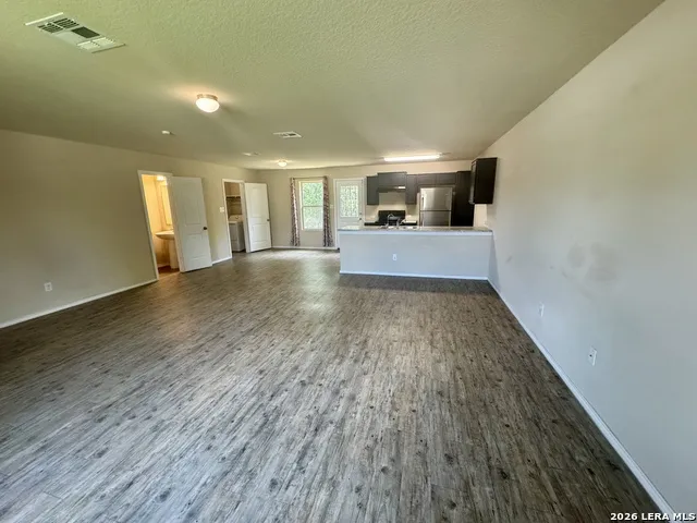 6427 HAZEL VALLEY ST San Antonio, TX 78242