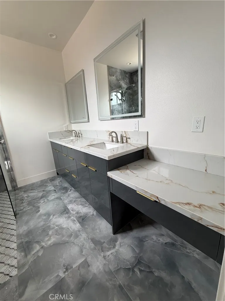 16322 Avenida Gracia Desert Hot Springs, CA 92240