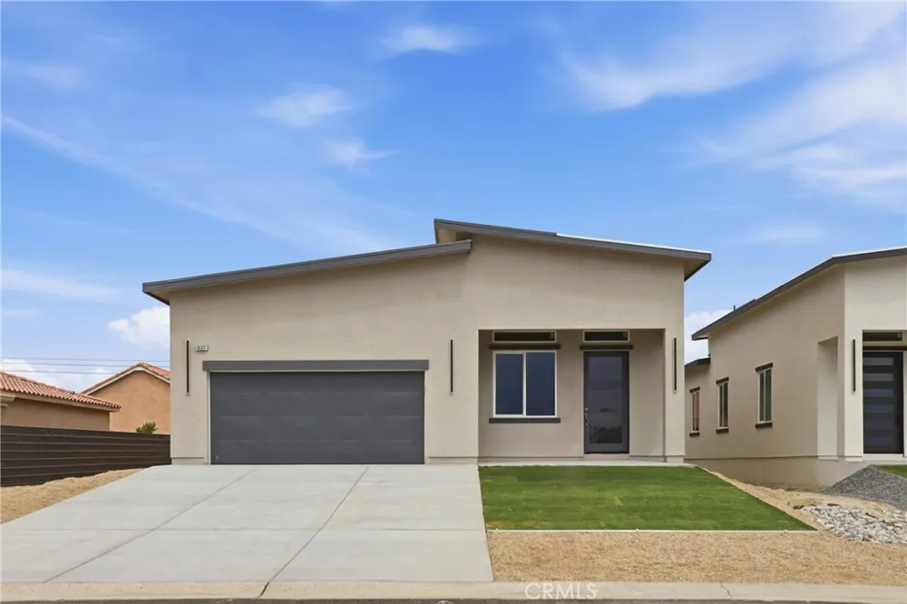 16322 Avenida Gracia Desert Hot Springs, CA 92240