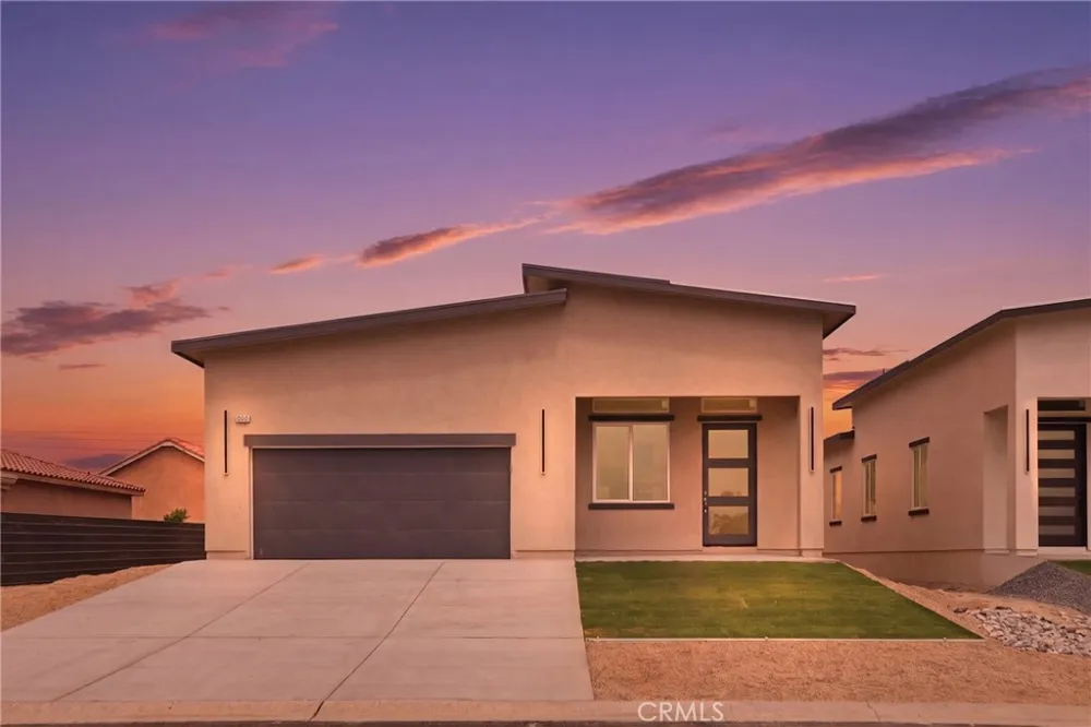 16322 Avenida Gracia Desert Hot Springs, CA 92240