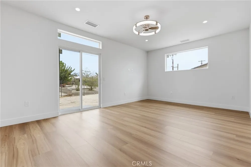 16322 Avenida Gracia Desert Hot Springs, CA 92240