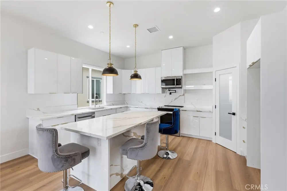16322 Avenida Gracia Desert Hot Springs, CA 92240