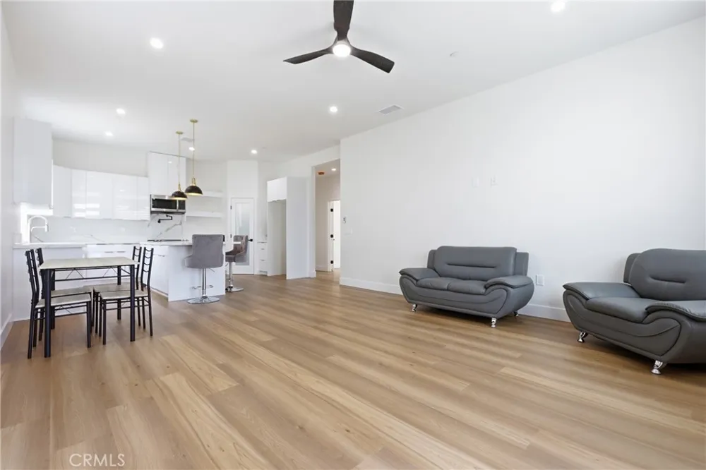 16322 Avenida Gracia Desert Hot Springs, CA 92240