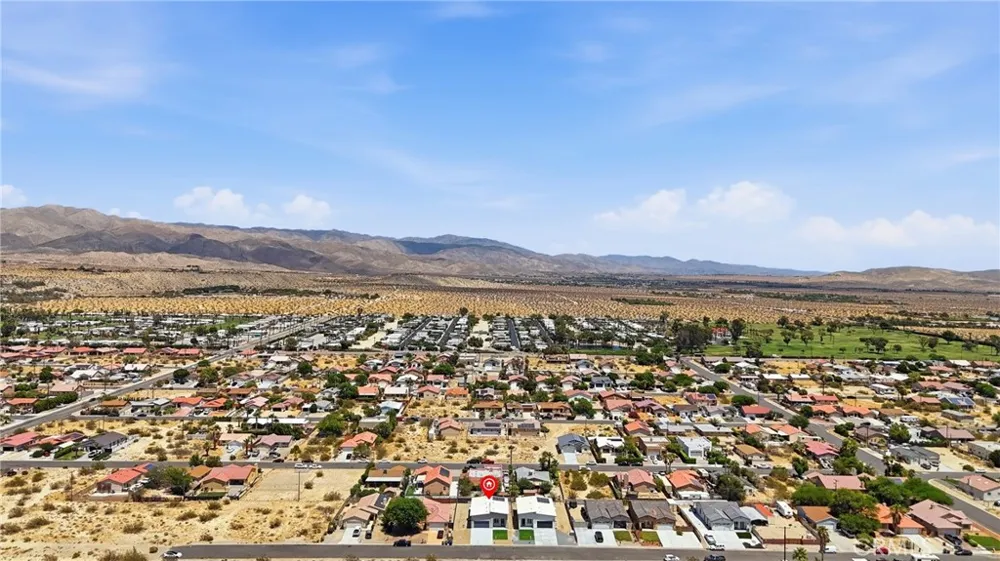 16322 Avenida Gracia Desert Hot Springs, CA 92240