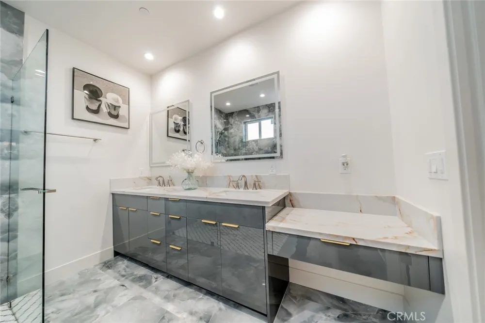 16322 Avenida Gracia Desert Hot Springs, CA 92240