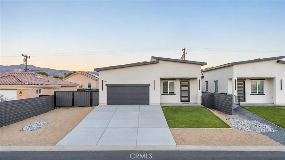 16322 Avenida Gracia Desert Hot Springs, CA 92240