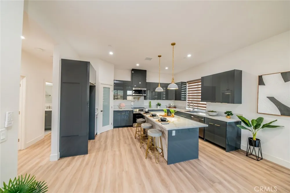 16322 Avenida Gracia Desert Hot Springs, CA 92240