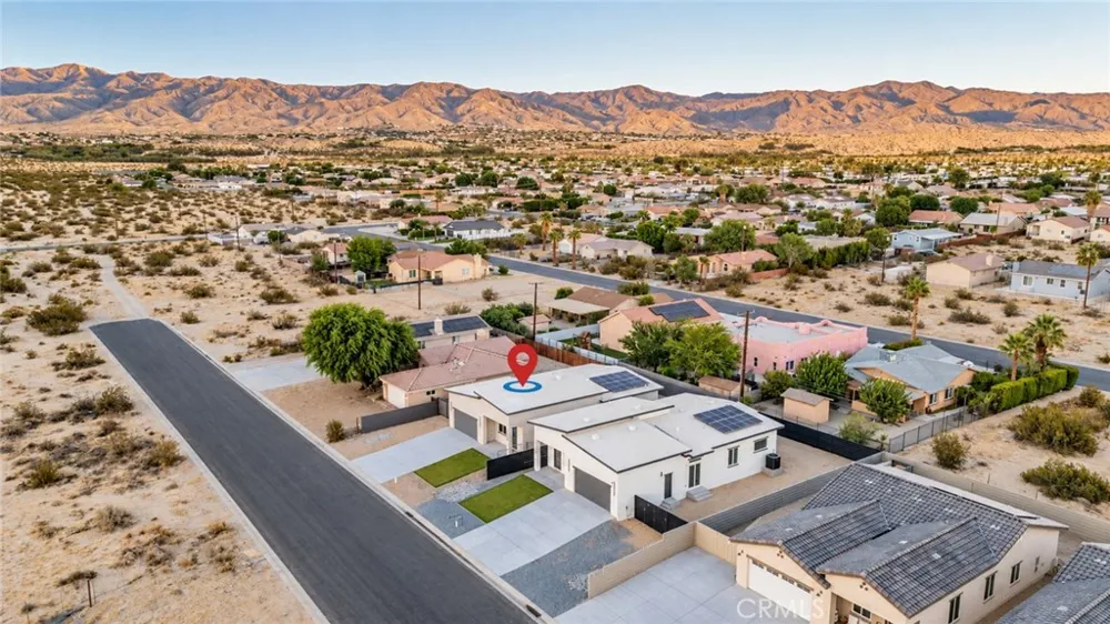 16322 Avenida Gracia Desert Hot Springs, CA 92240