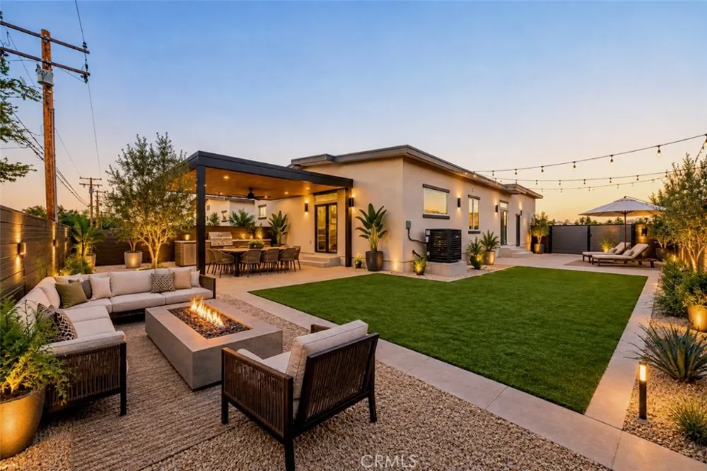 16322 Avenida Gracia Desert Hot Springs, CA 92240