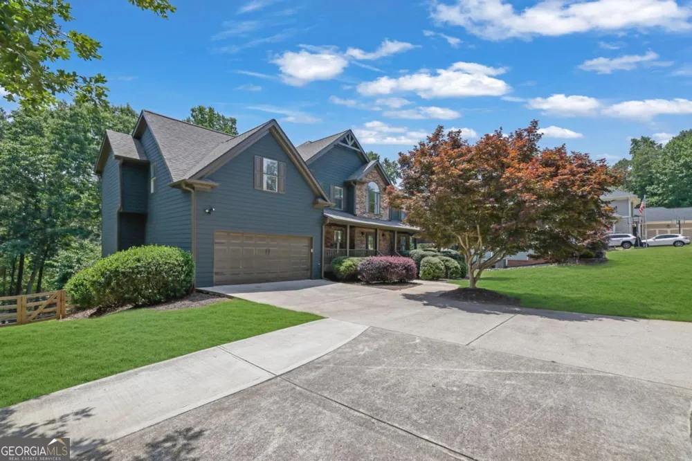 4418 Shellie LN Oakwood, GA 30566