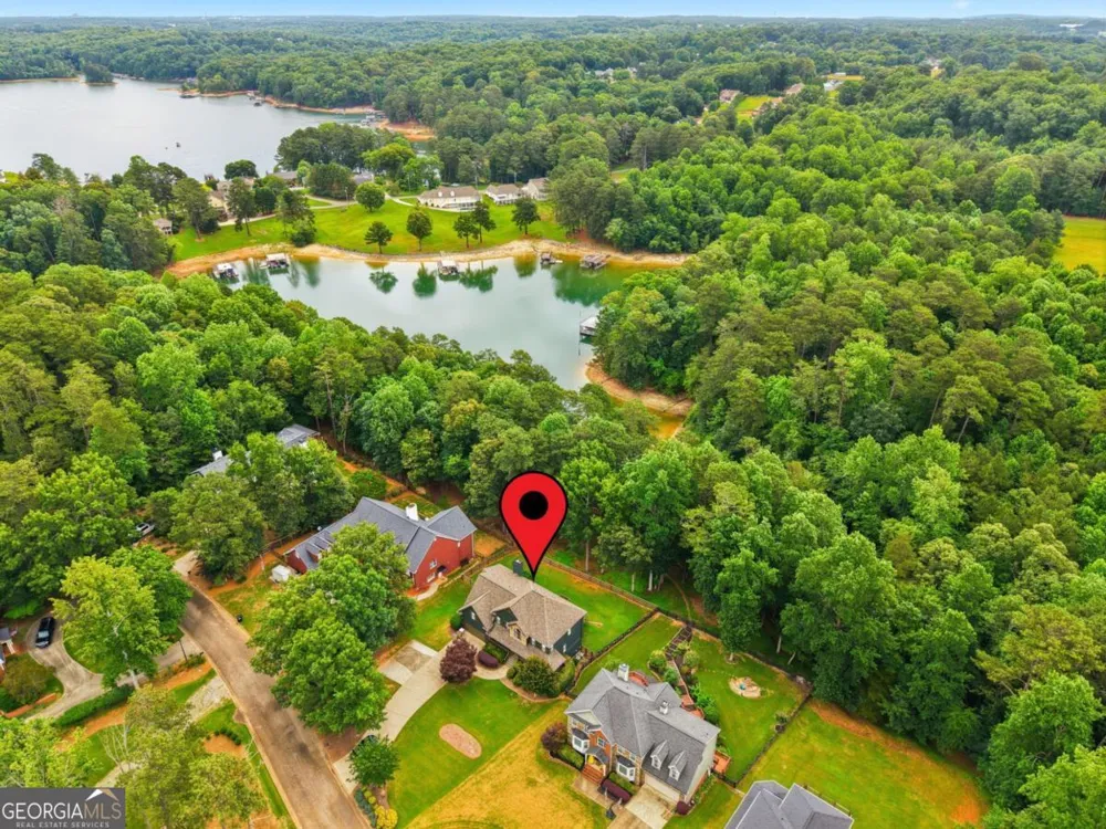 4418 Shellie LN Oakwood, GA 30566