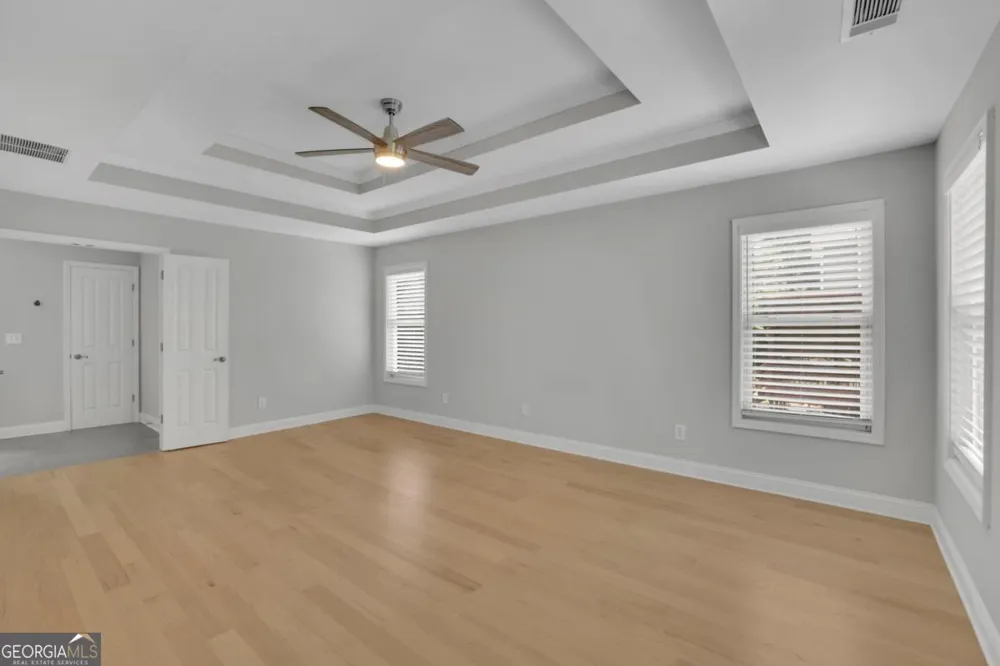 4418 Shellie LN Oakwood, GA 30566