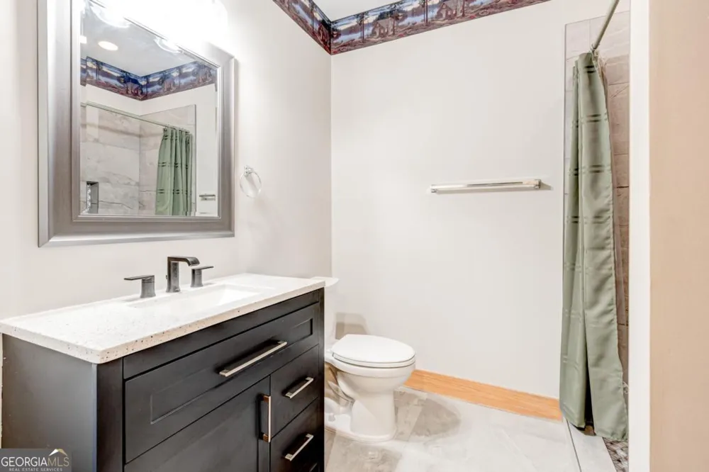 4418 Shellie LN Oakwood, GA 30566
