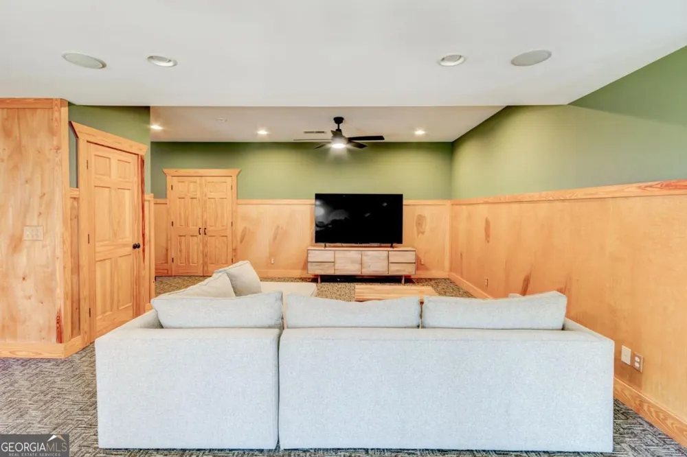 4418 Shellie LN Oakwood, GA 30566
