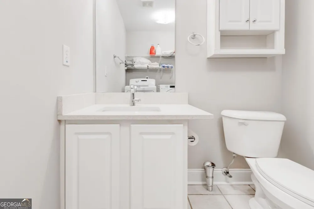 4418 Shellie LN Oakwood, GA 30566