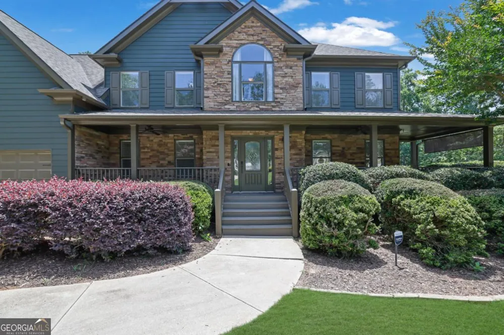 4418 Shellie LN Oakwood, GA 30566