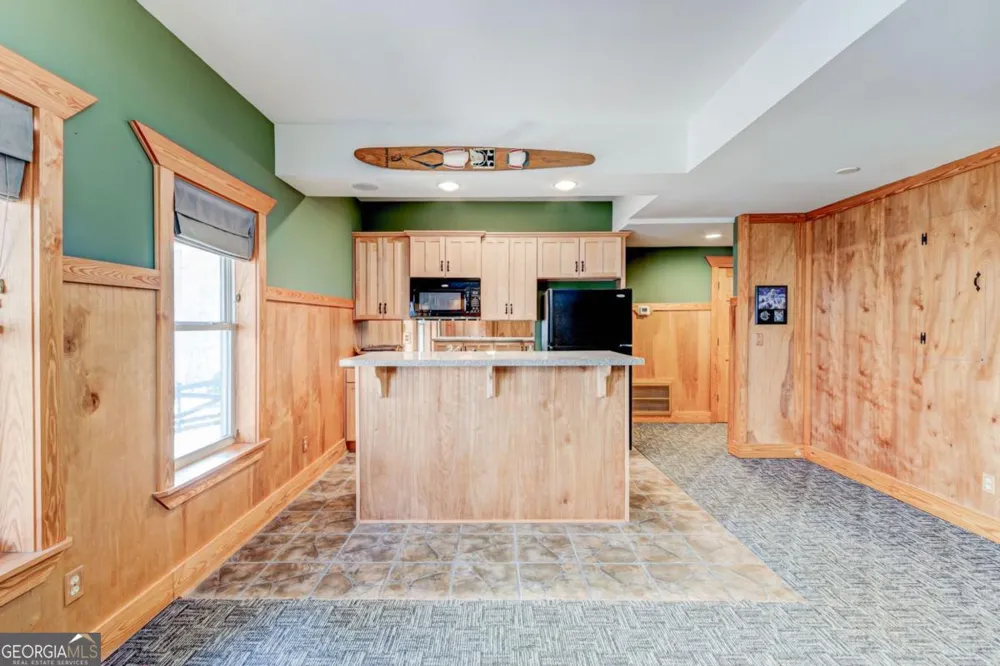 4418 Shellie LN Oakwood, GA 30566