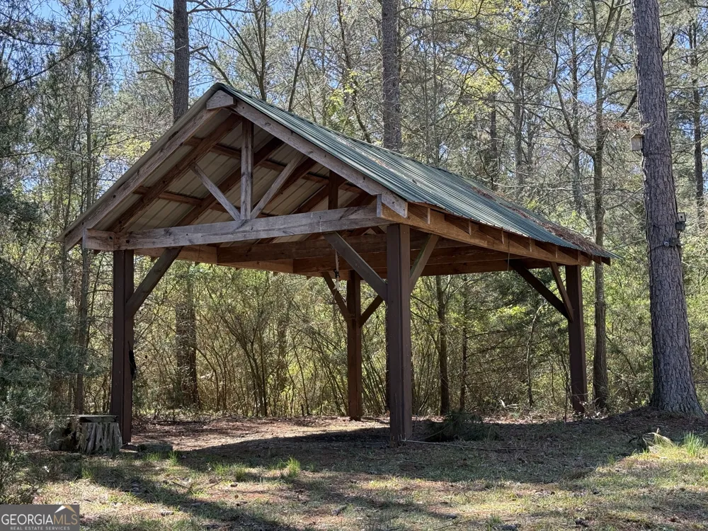 2375 Factory Hole DR Bowman, GA 30624
