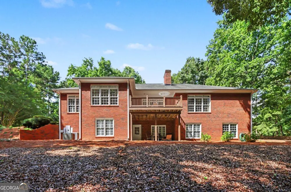 3741 Apalachee RDG Monroe, GA 30656