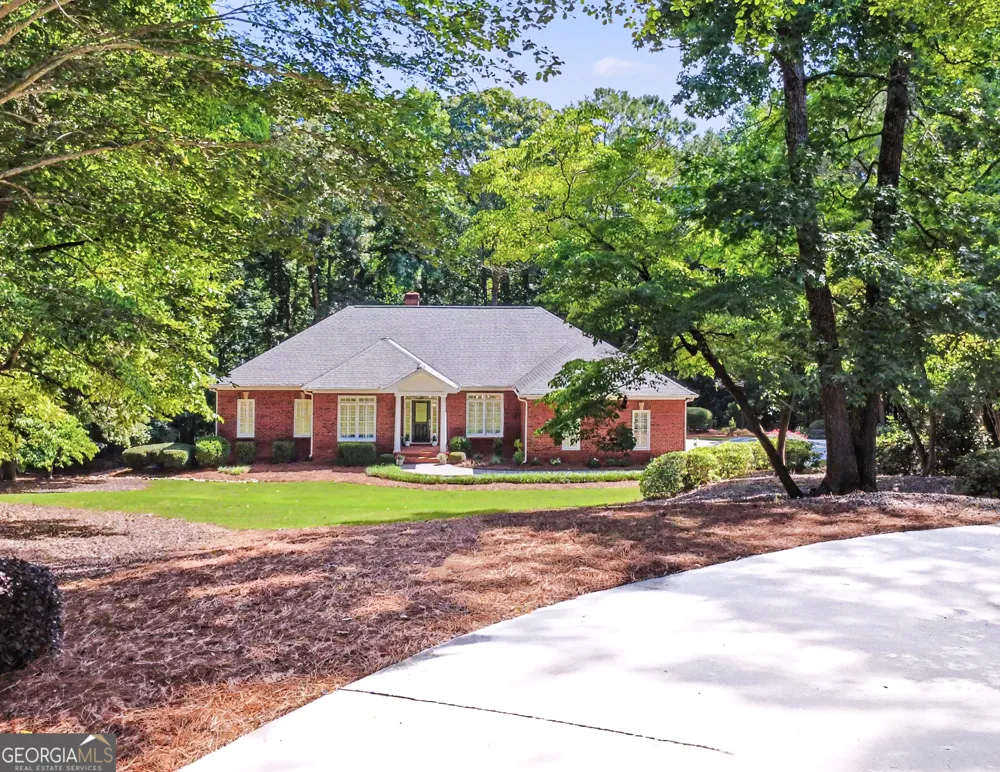 3741 Apalachee RDG Monroe, GA 30656