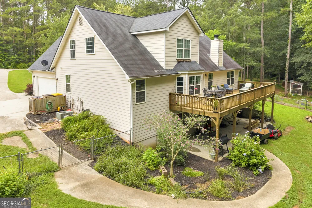587 J B Owens RD Bethlehem, GA 30620
