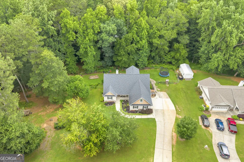 587 J B Owens RD Bethlehem, GA 30620