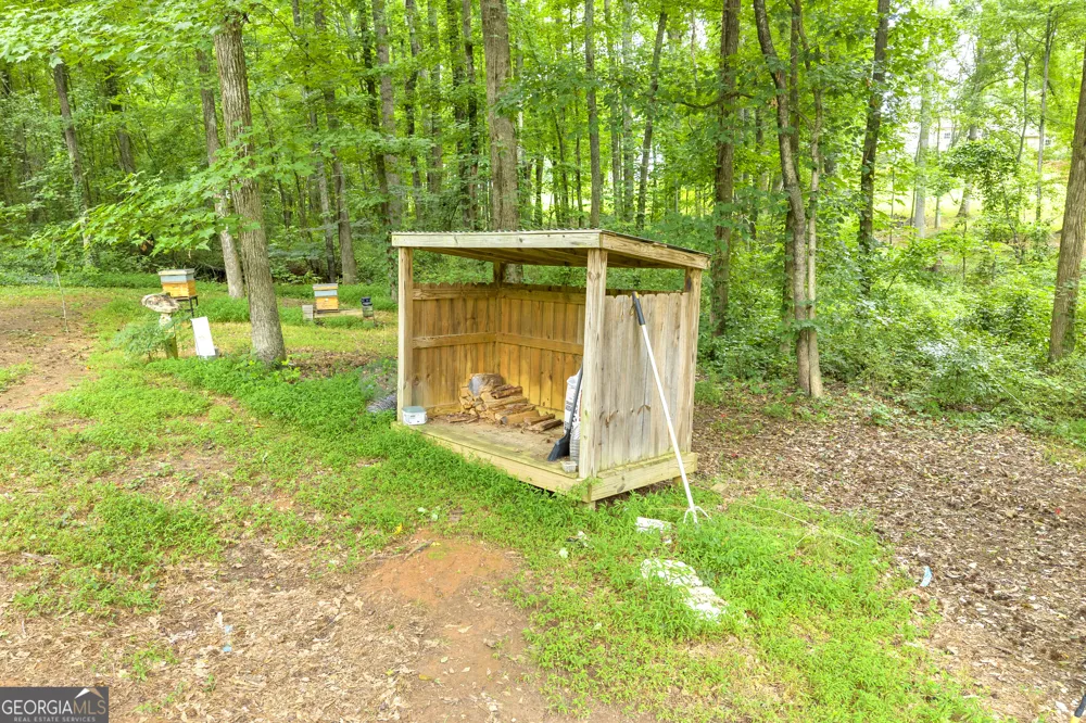587 J B Owens RD Bethlehem, GA 30620
