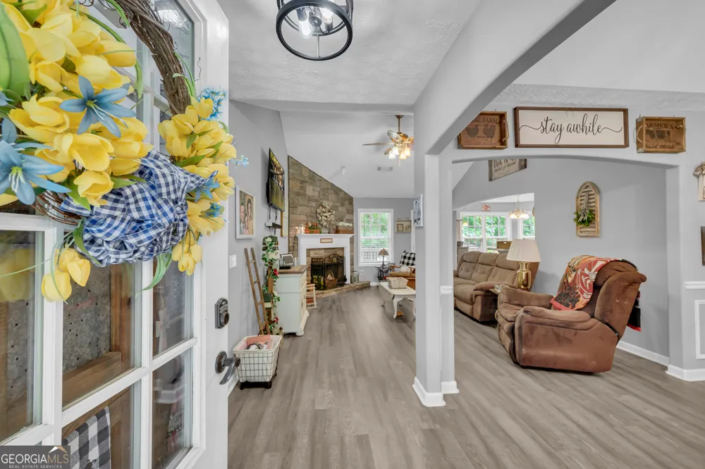 587 J B Owens RD Bethlehem, GA 30620