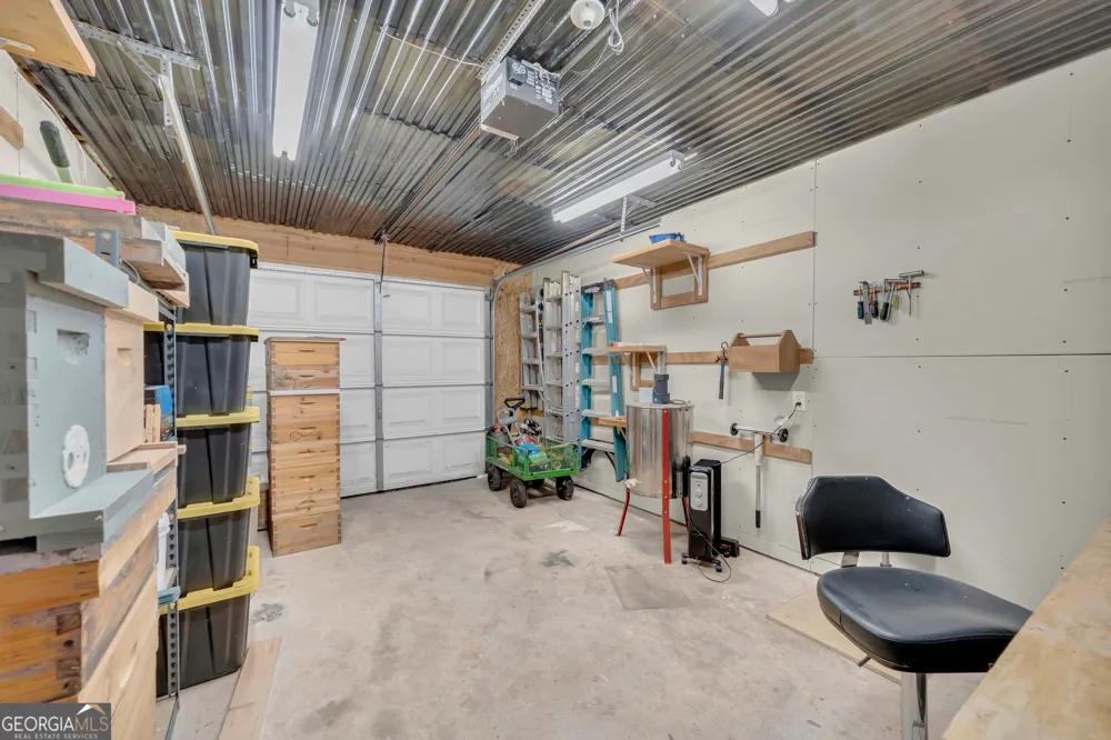 587 J B Owens RD Bethlehem, GA 30620