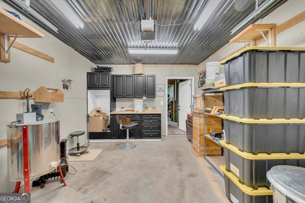 587 J B Owens RD Bethlehem, GA 30620