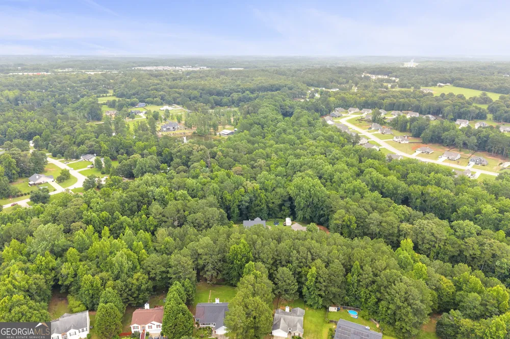 587 J B Owens RD Bethlehem, GA 30620